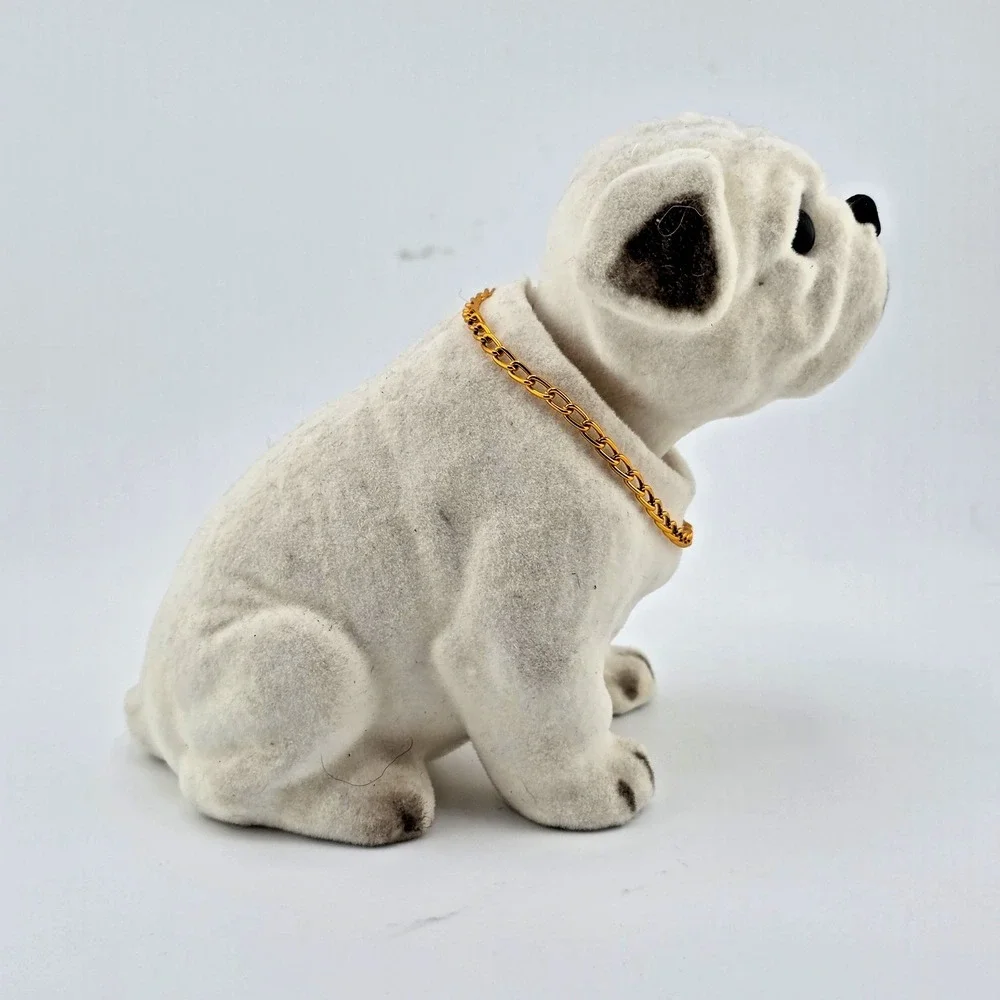 Bobble Head Bulldog With Chain Car Ornament for Desk Dashboard Decoration
